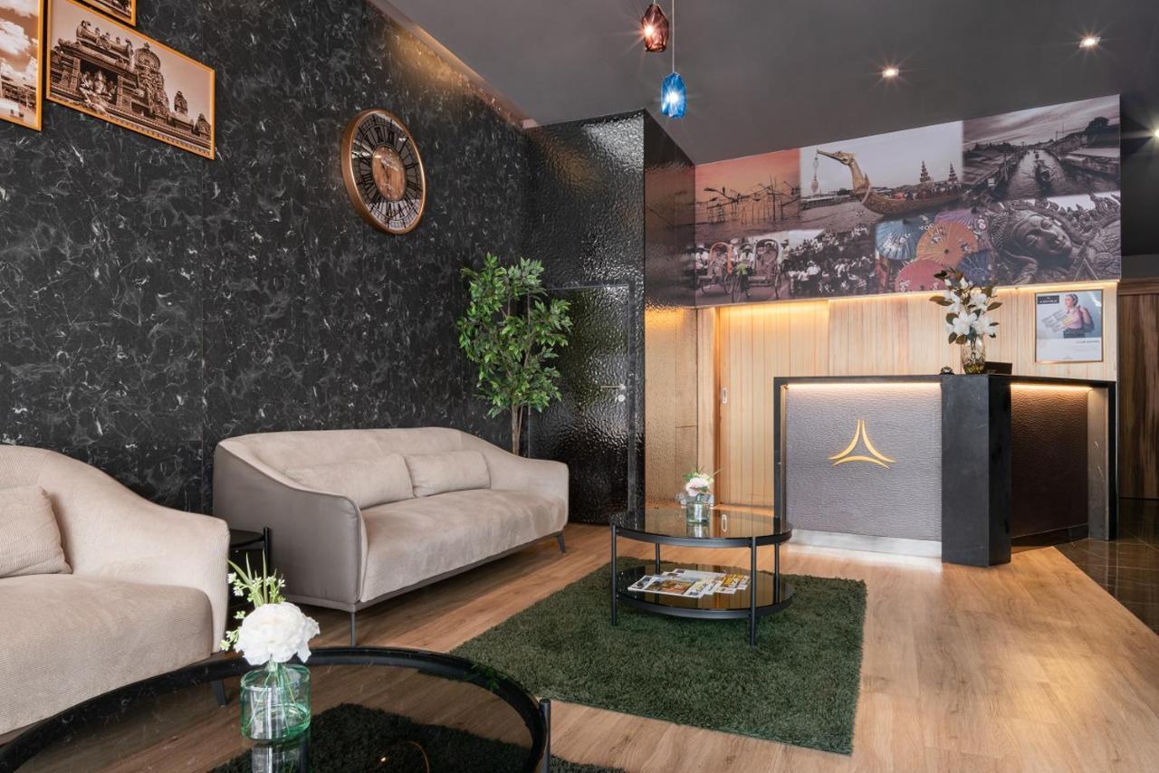Hotel Aspira Gems Center Silom Bangkok Esterno foto